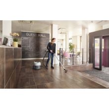 Nilfisk VP300 BASIC HEPA száraz porszívó