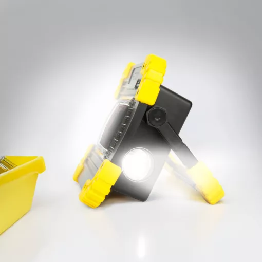 Multifunkciós reflektor - Li-ion akkumulátorral, micro-USB